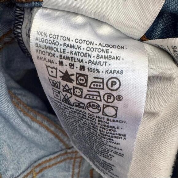 Levis Balloon Leg Jeans - Picture 9 of 12